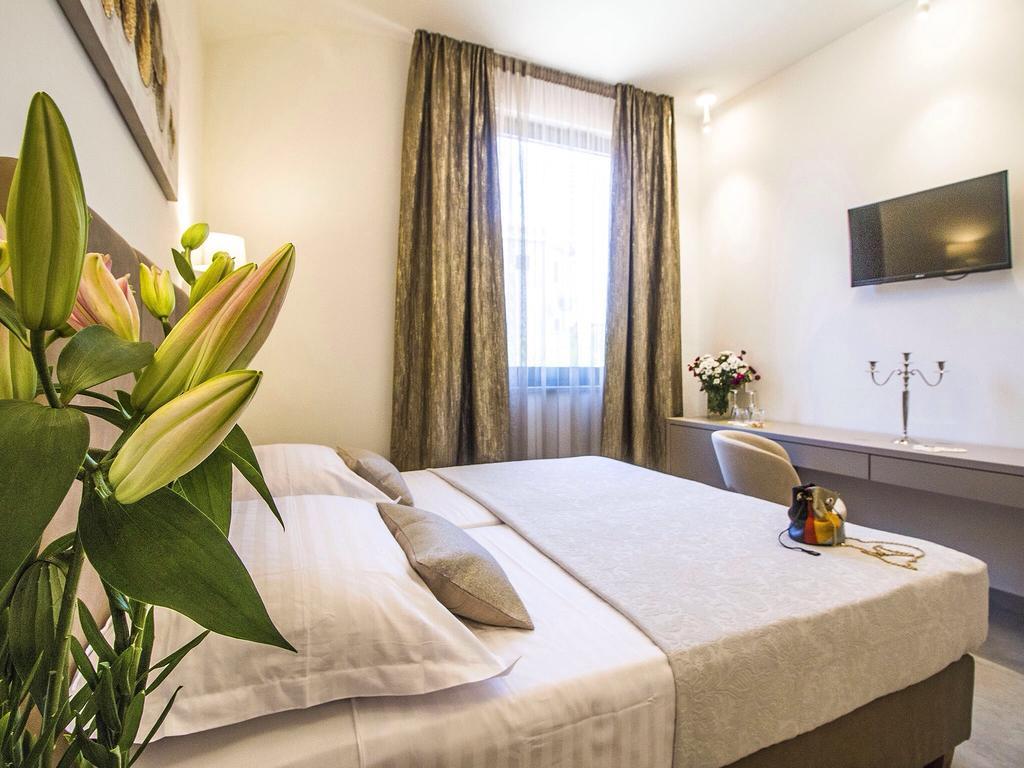 Luxury Rooms Pino Split Exterior foto
